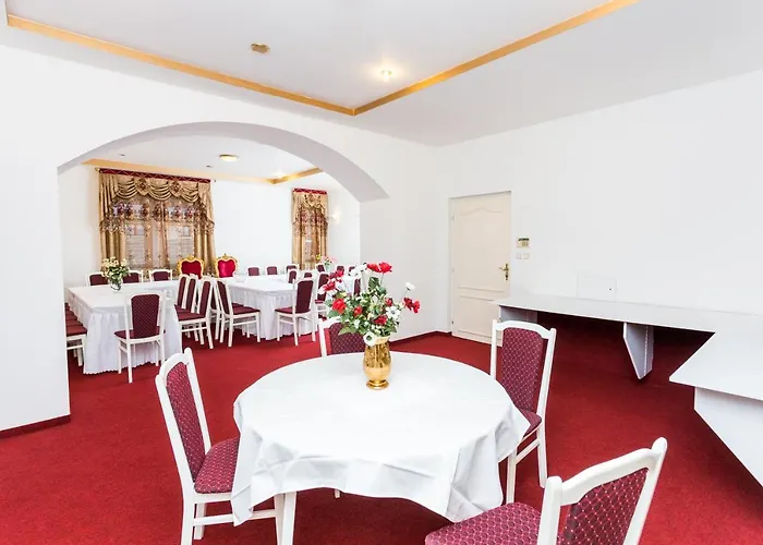 Hotel Mini Na Konci